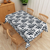 Aperturee - Aperturee Abstract Black and White Geometric Rectangle Tablecloth for Modern and Contemporary Dining Room Decor